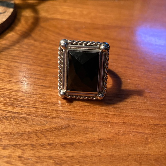 Black Onyx and 925 Silver Raised cut stone with a silver twisted rope detail Sz7 - Picture 3 of 7